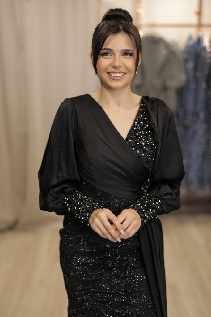 Lara's dress
