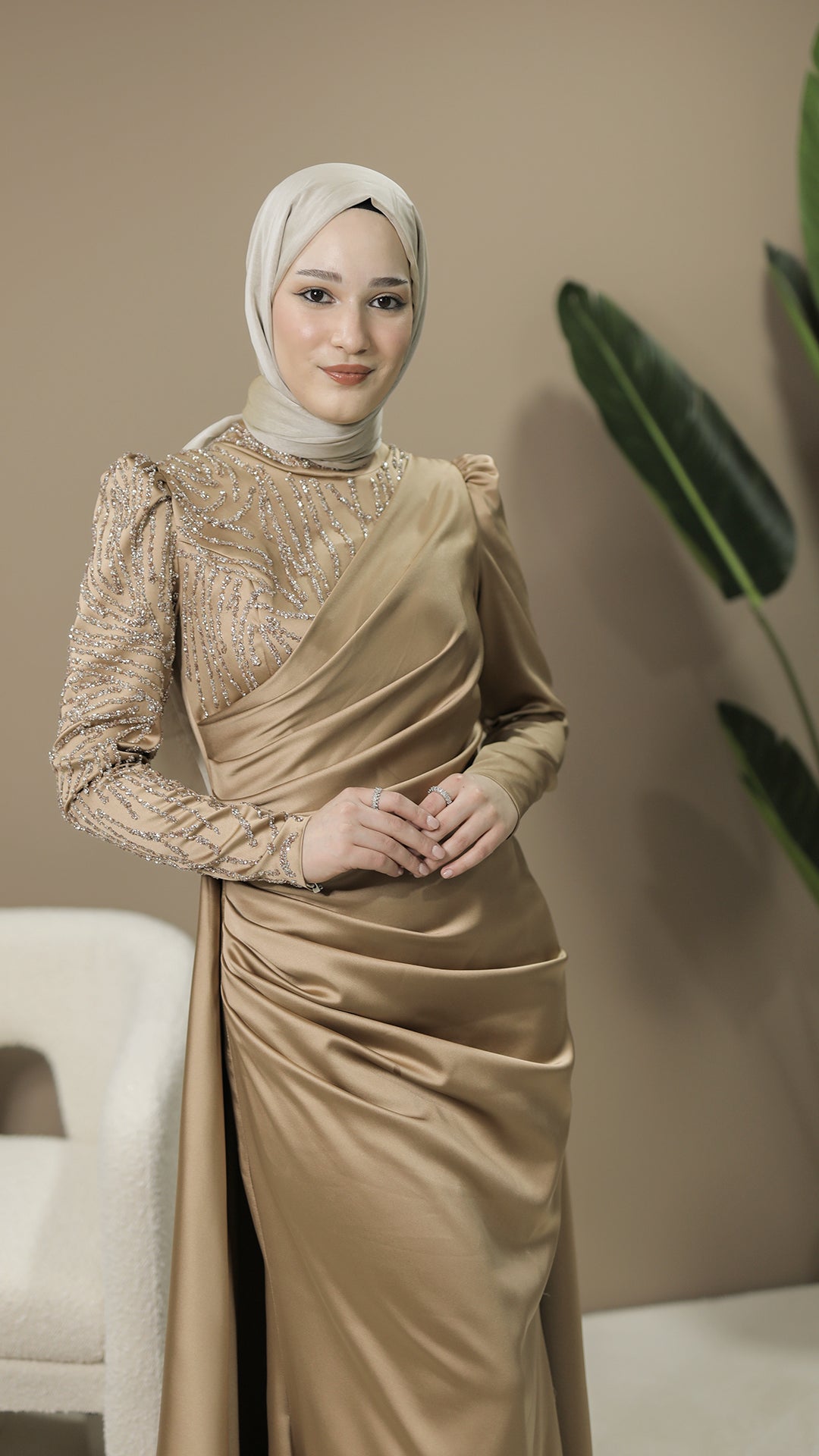Mera Gold Abendkleid