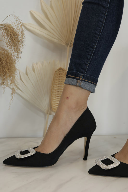 Eleganter Schwarzer Pumps