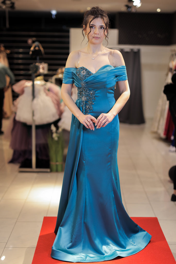 Rana Türkis Dress