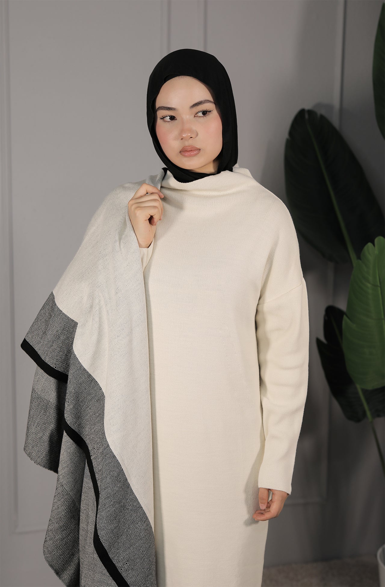 Zweiteiliges Strick-Set – Komfort & Minimalistische Eleganz