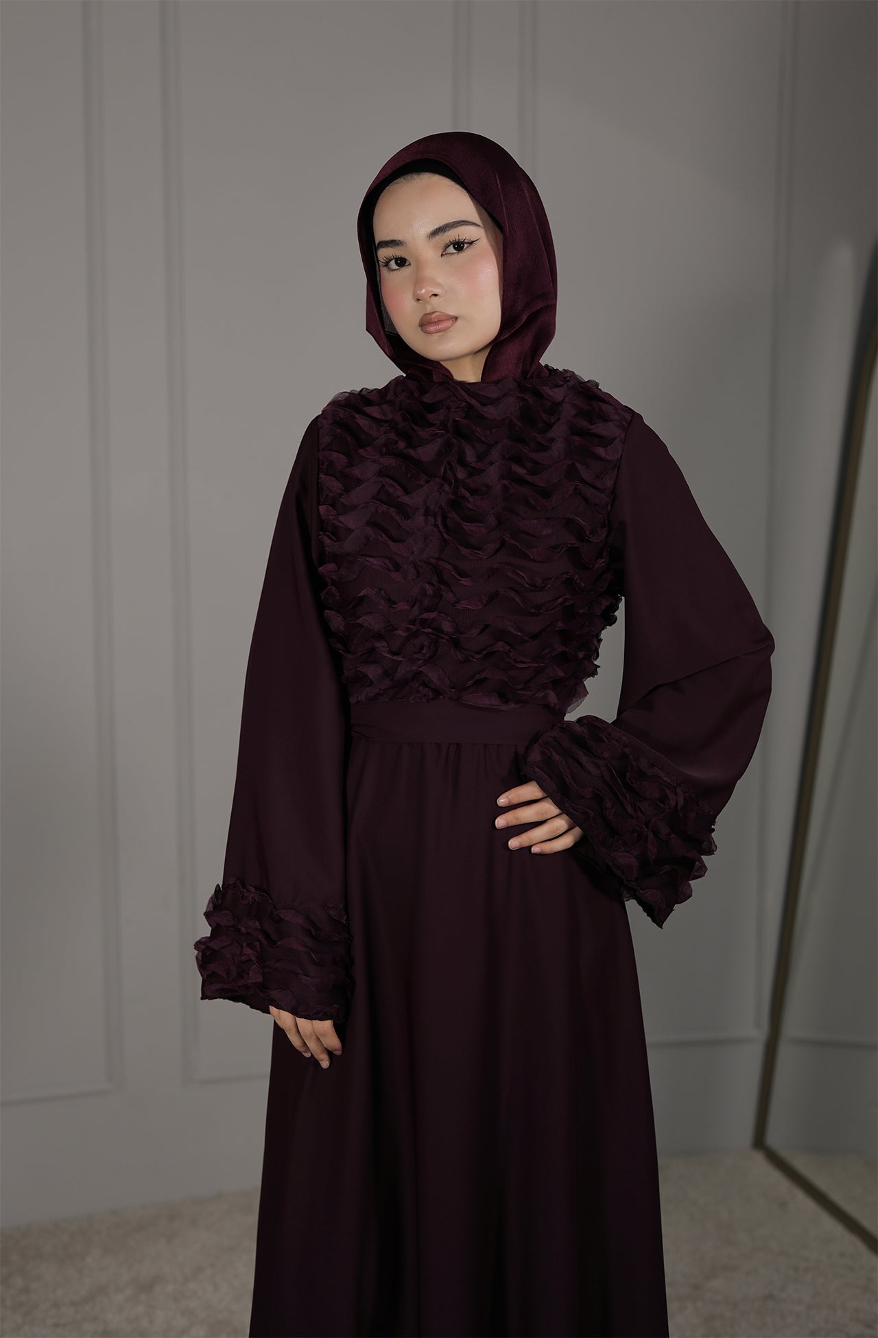 Elegantes Maxikleid mit Rüschen – Modest Fashion Damenkleid
