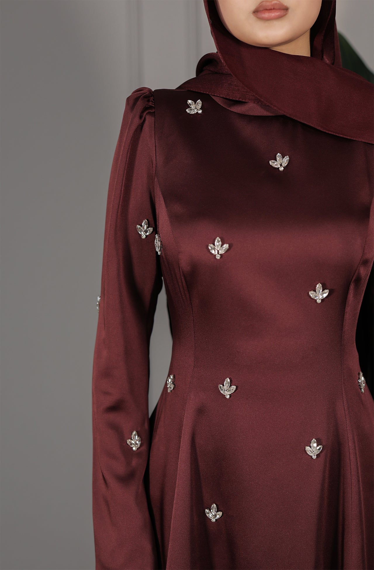 Huda Dress - Bordeaux