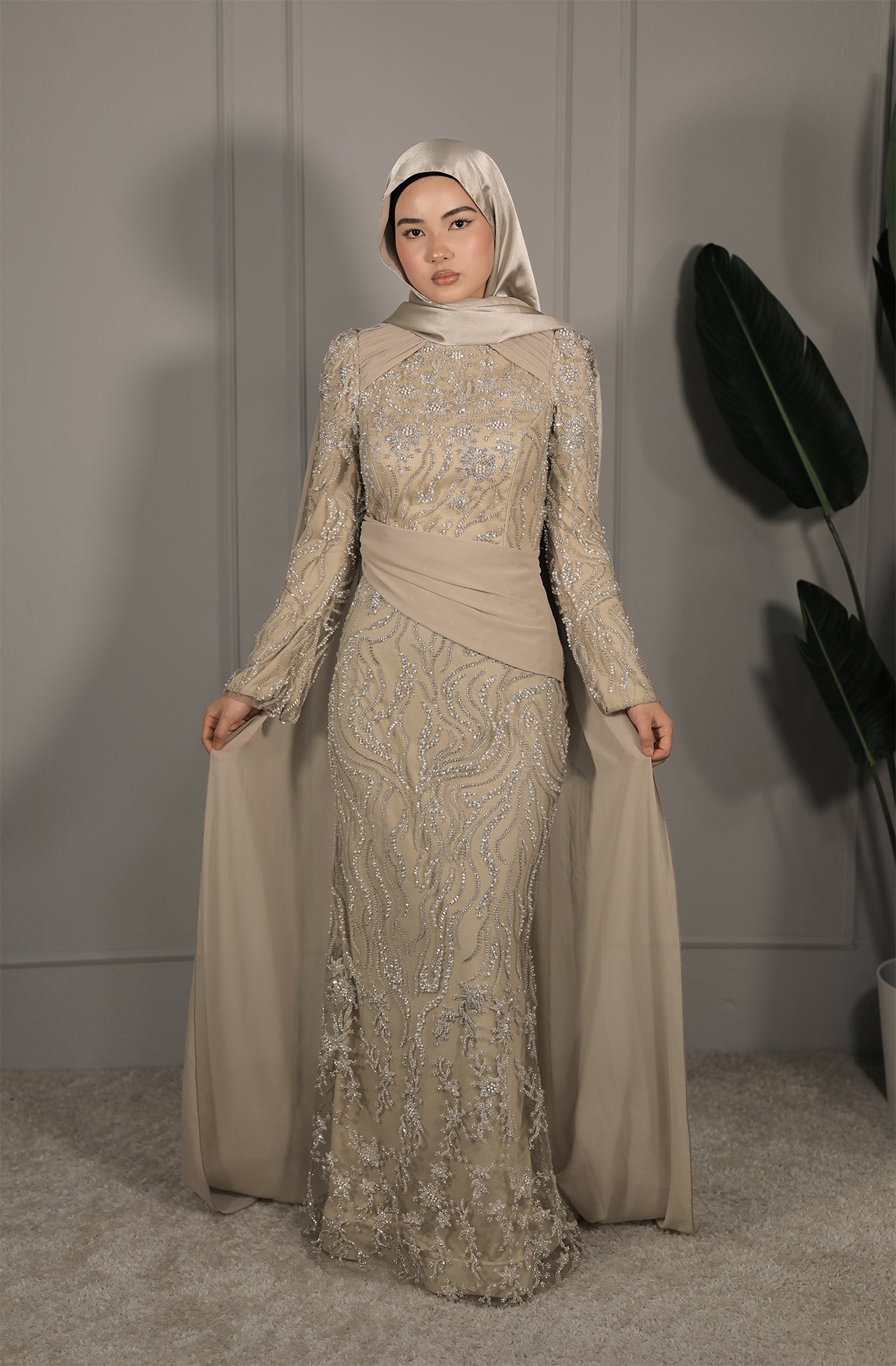 Nikka Dress - Taupe