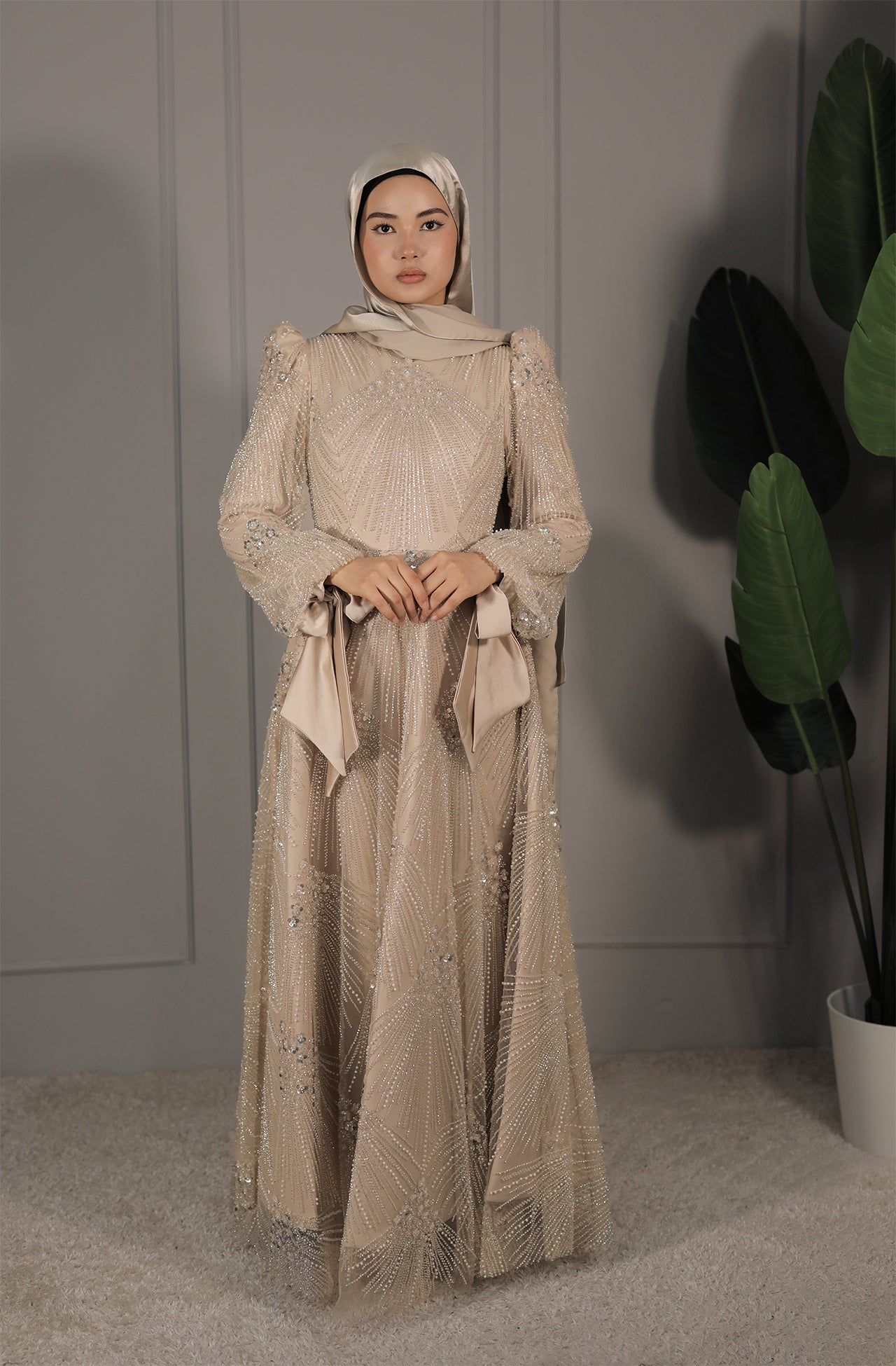 Saphira Dress - Beige