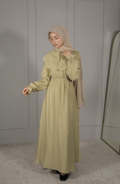 Elegantes Maxikleid in Salbeigrün – Feminin, stilvoll und zeitlos