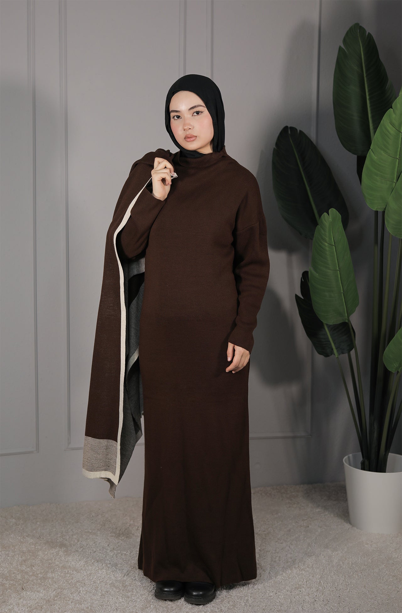 Zweiteiliges Strick-Set – Komfort & Minimalistische Eleganz