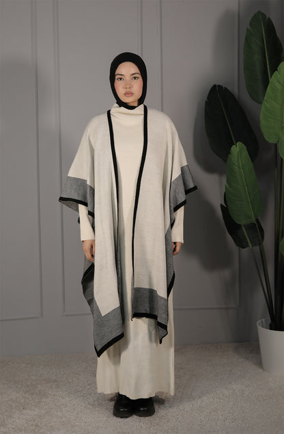 Zweiteiliges Strick-Set – Komfort & Minimalistische Eleganz